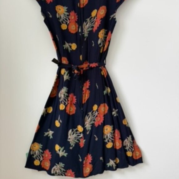 ASOS Dresses & Skirts - ASOS Navy Dandylion Floral Fit & Flare Dress w/ Belt | US 4 (EU 36 / UK 8)